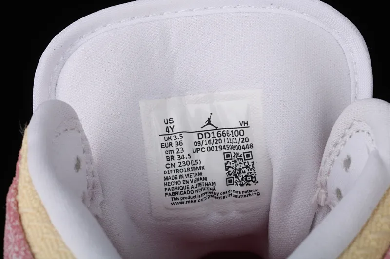All categories Air Jordan Jordan series basketball shoes Air Jordan 1 Mid G version pure original Air Jordan 1 Mid GS AJ1 Joe 1 Ice Cream Zhongbang basketball shoes DD1666-100